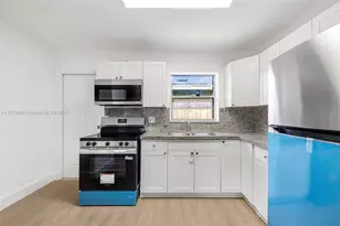 2033 Dewey St, Hollywood, FL 33020 - Photo 26