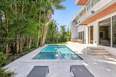 425 Harbor Dr, Key Biscayne, FL 33149 - Photo 52