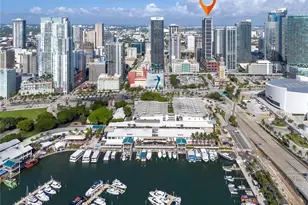 159 NE 6th St, Miami, FL 33132 - Photo 1