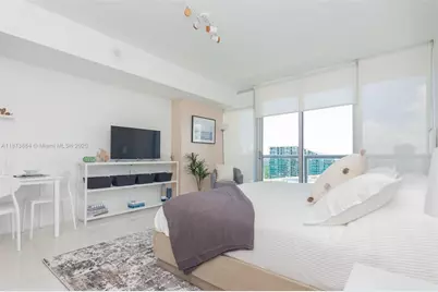 [Address not provided], Miami, FL 33131 - Photo 2