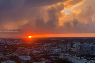 488 NE 18, Miami, FL 33132 - Photo 4