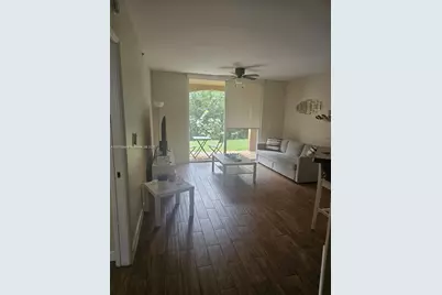 19655 E Country Club Dr #6106, Aventura, FL 33180 - Photo 2