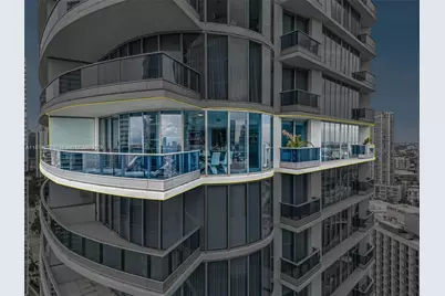 200 Biscayne Boulevard Way #3601, Miami, FL 33131 - Photo 20