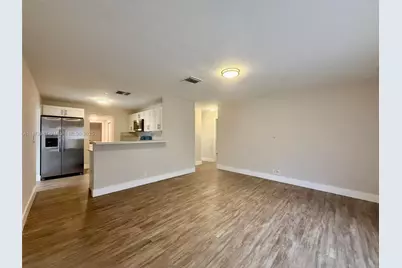 2730 NE 9th Ter #0, Pompano Beach, FL 33064 - Photo 4
