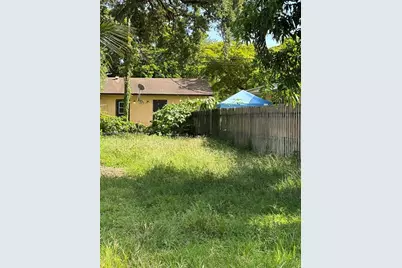 6040 Arthur St, Hollywood, FL 33024 - Photo 2