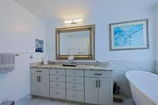 9770 Scribner Ln, Wellington, FL 33414 - Photo 16