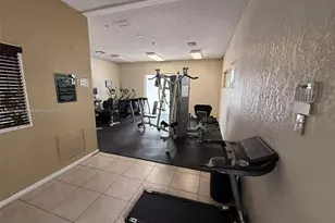 6940 Miami Gardens Dr, Hialeah, FL 33015 - Photo 20