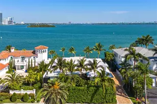 1011 N Venetian Dr, Miami, FL 33139 - Photo 1