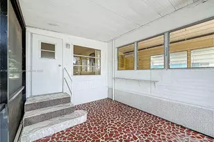 4165 S 88th Ct S, Boynton Beach, FL 33436 - Photo 4