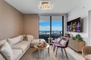 159 NE 6th St, Miami, FL 33132 - Photo 2