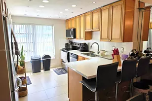 4160 Inverrary Dr, Lauderhill, FL 33319 - Photo 4