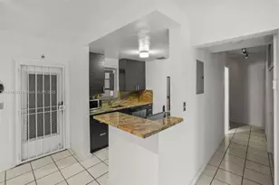 641 Espanola Way, Miami Beach, FL 33139 - Photo 6