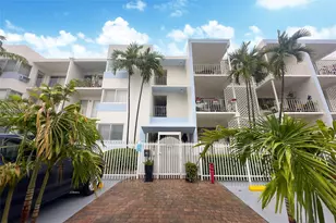641 Espanola Way, Miami Beach, FL 33139 - Photo 1
