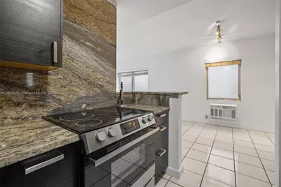 641 Espanola Way #3, Miami Beach, FL 33139 - Photo 8