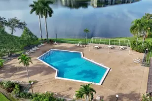 13001 SW 11th Ct, Pembroke Pines, FL 33027 - Photo 38