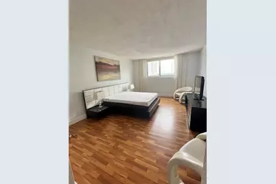 19380 Collins Av #601, Sunny Isles Beach, FL 33160 - Photo 6