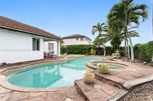 7841 NW 169th Terrace, Miami Lakes, FL 33016 - Photo 42