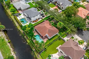 7841 NW 169th Terrace, Miami Lakes, FL 33016 - Photo 54