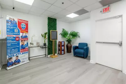 12550 Biscayne Blvd #500, North Miami, FL 33181 - Photo 8