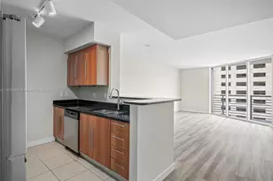335 S Biscayne Blvd, Miami, FL 33131 - Photo 8