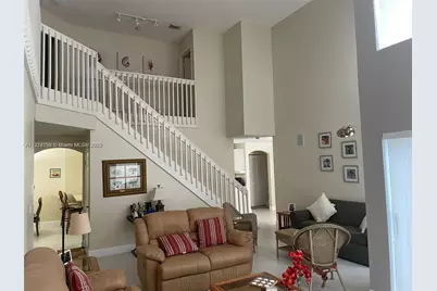 1095 Weeping Willow Way, Hollywood, FL 33019 - Photo 24