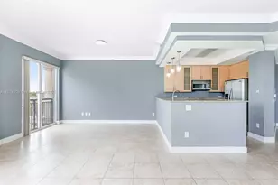 2631 NE 14th Ave, Wilton Manors, FL 33334 - Photo 8