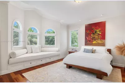 277 Veleros Ct, Coral Gables, FL 33143 - Photo 32