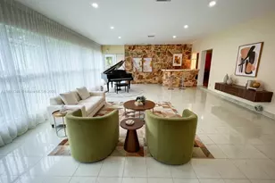 40 SW 30th Rd, Miami, FL 33129 - Photo 24