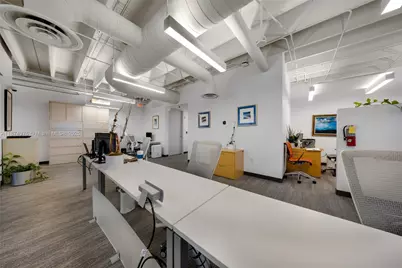 4725 SW 8th St, Miami, FL 33134 - Photo 8