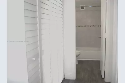 16450 NW 2nd Ave #212, Miami, FL 33169 - Photo 14