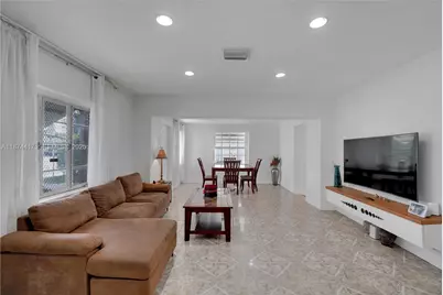 1260 NE 135th St, North Miami, FL 33161 - Photo 26