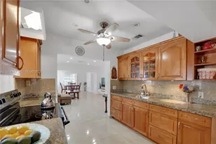 1260 NE 135th St, North Miami, FL 33161 - Photo 22