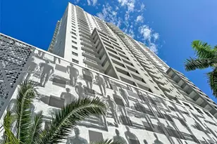 185 SE 14th Terrace, Miami, FL 33131 - Photo 2