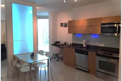 350 S Miami Ave #2207, Miami, FL 33130 - Photo 4