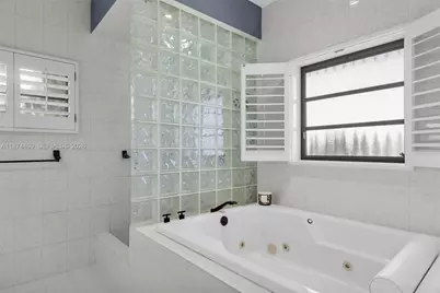 2663 E Yellowtail Ave, Marathon, FL 33050 - Photo 30