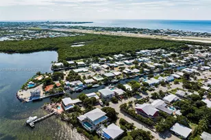 2663 E Yellowtail Ave, Marathon, FL 33050 - Photo 12