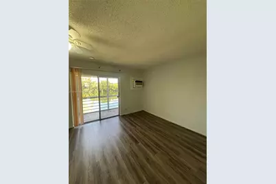 [Address not provided], West Palm Beach, FL 33417 - Photo 2