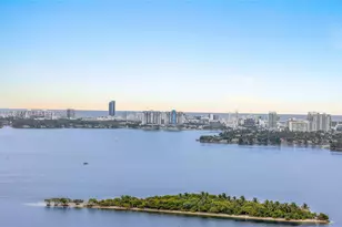 700 NE 24th St, Miami, FL 33137 - Photo 14