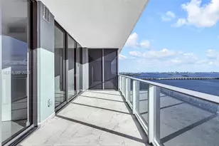 700 NE 24th St, Miami, FL 33137 - Photo 2