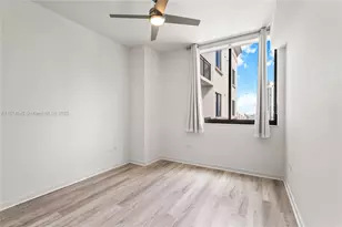 999 SW 1st Ave, Miami, FL 33130 - Photo 16