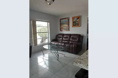 9360 SW 37th St, Miami, FL 33165 - Photo 6