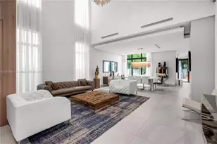 10530 NW 67th Terrace, Doral, FL 33178 - Photo 1
