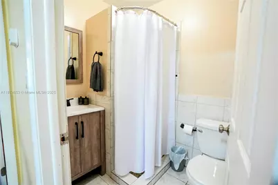 2304 SE 8th Ter, Cape Coral, FL 33990 - Photo 14
