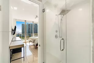 3470 E Coast Ave, Miami, FL 33137 - Photo 16