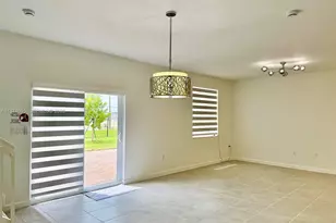 2600 SE 25th Ct, Homestead, FL 33035 - Photo 4