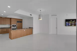 15811 Collins Ave, Sunny Isles Beach, FL 33160 - Photo 6