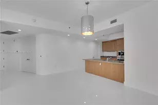 15811 Collins Ave, Sunny Isles Beach, FL 33160 - Photo 12