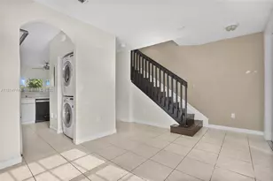 1490 NE 33rd Ave, Homestead, FL 33033 - Photo 4