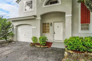 815 NW 98th Ave, Plantation, FL 33324 - Photo 4