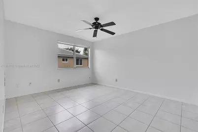 815 NW 98th Ave, Plantation, FL 33324 - Photo 16